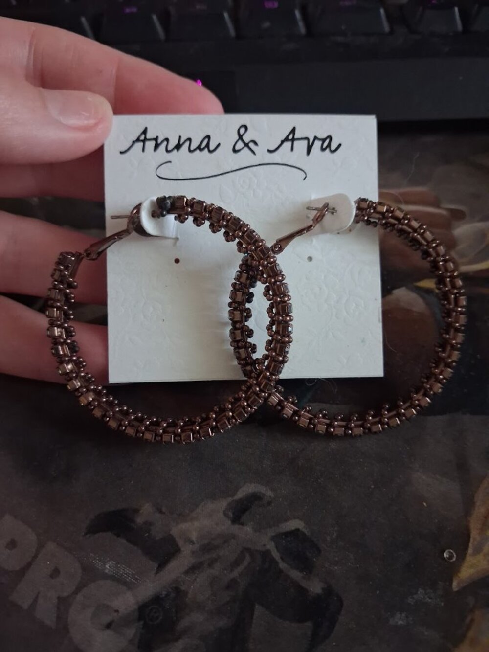 Anna & Ava hoop earrings